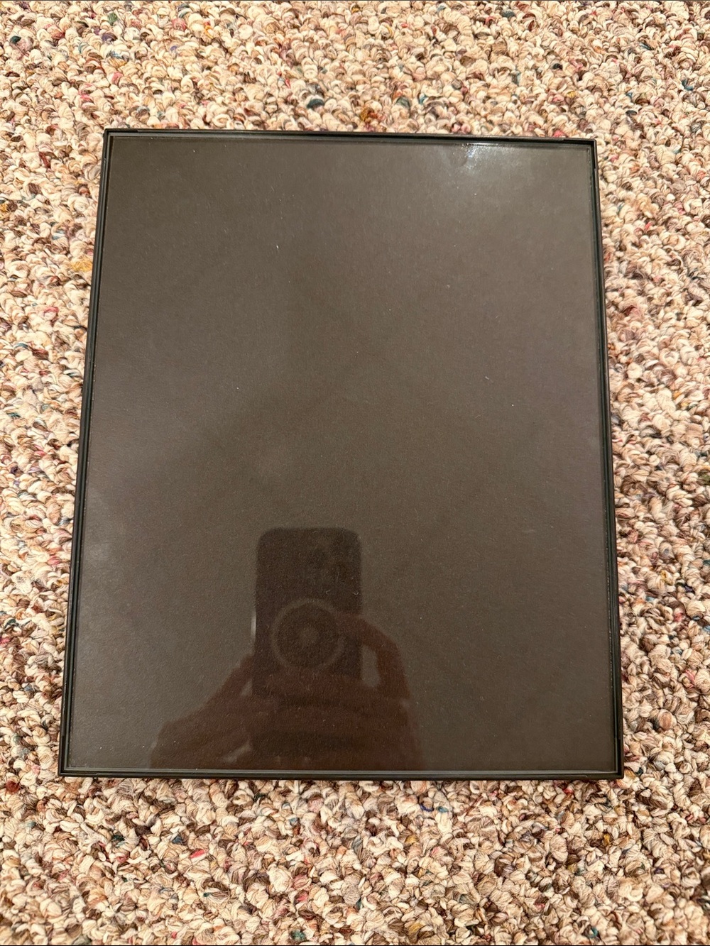 Black seamless frame